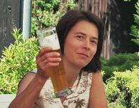 Rita mit einem Erfrischungsgetränk